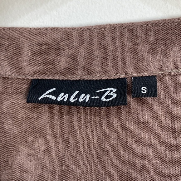 Lulu-B Art to Wear Blouse Small - Picture 3 of 10